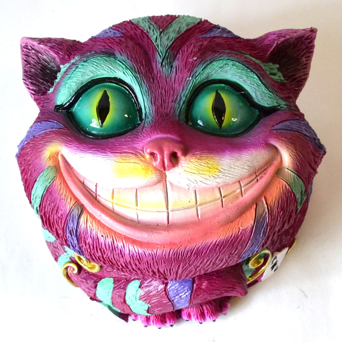4 1/2" x 3" Cheshire Cat box