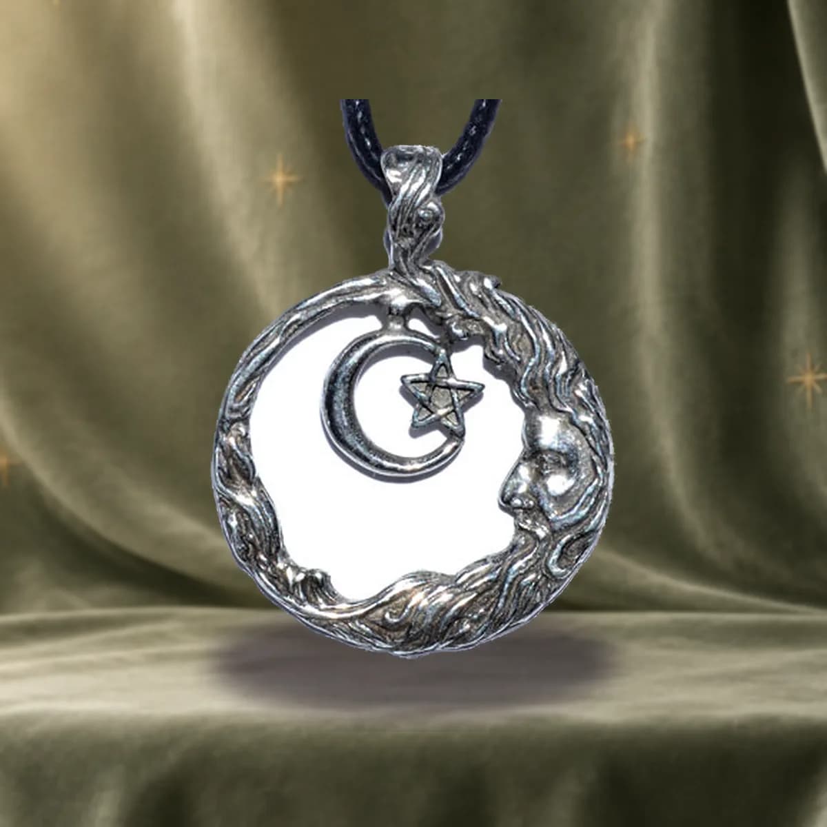 Wicca Wisdom amulet