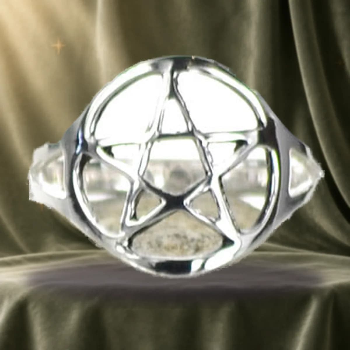 silver plated brass Pentagram ring size 7